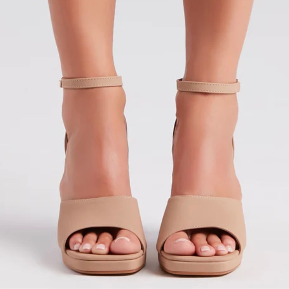 Elegant Tan Heels